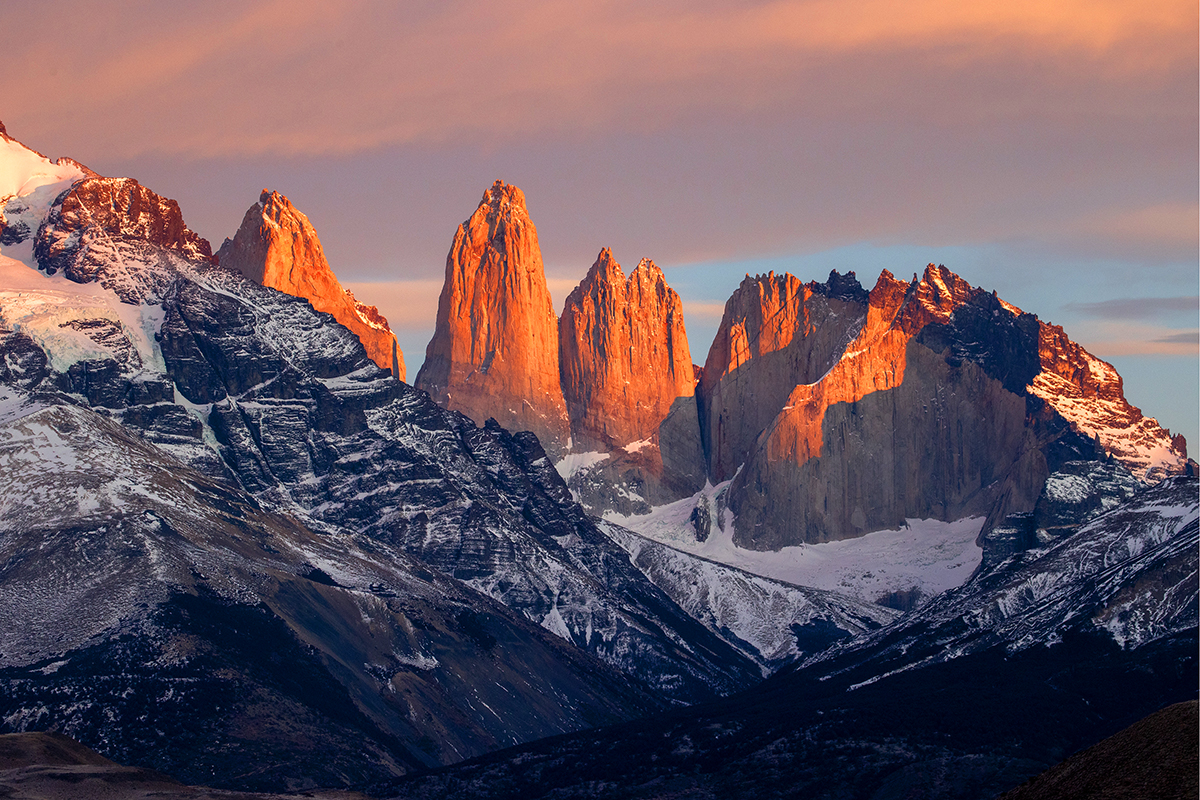 a31 Landscape-towers-1200x80_23I4457