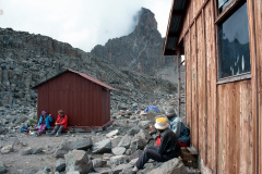 s2 Austrian-Hut-4790m